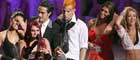  RBD barre con los premios en la tercera entrega anual de los Premios Juventud