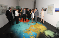  “¡México es cultura”, afirmó Felipe Calderón al inaugurar la exposición “Paseo en mapa” en el Museo de San Ildefonso