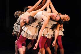  “Contradanza” celebra en Bellas Artes 30 años de labor, escenificando “La Danza de los Cisnes”